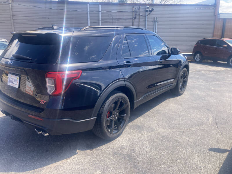 2023 Ford Explorer ST