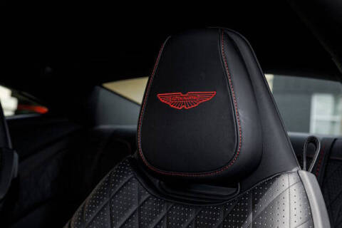 2024 Aston Martin DB12 V8