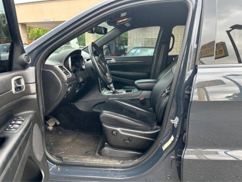 2018 Jeep Grand Cherokee Laredo