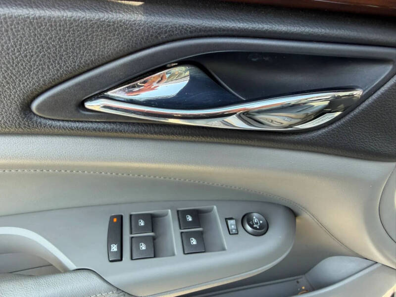 2011 Cadillac SRX Luxury Collection