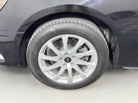 2021 Audi A4 quattro Premium 40 TFSI