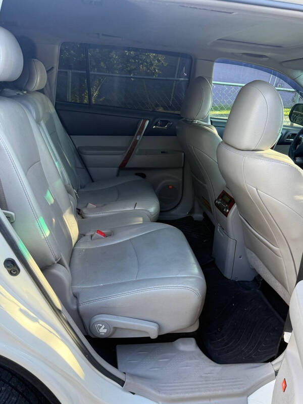 2013 Toyota Highlander Limited