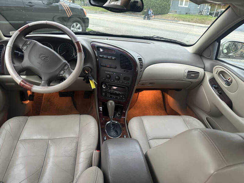 2001 Oldsmobile Aurora 3.5