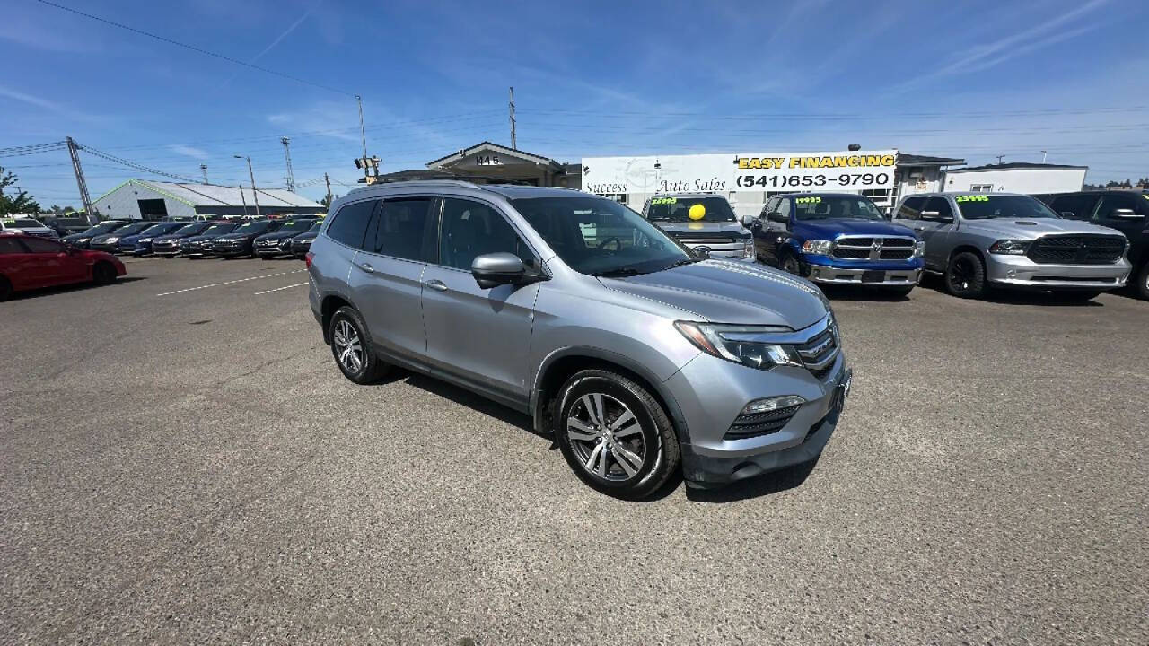 Silver 2017 Honda Pilot EX-L AWD EX-L 4dr SUV 2