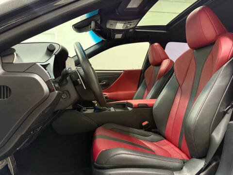 2023 Lexus ES 350 F SPORT Handling