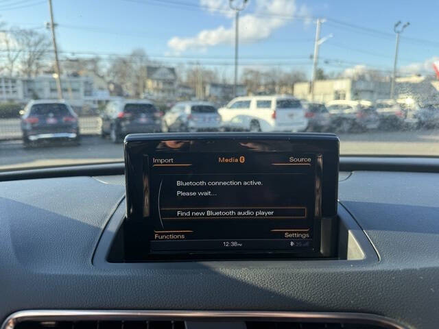 2016 Audi Q3 2.0T quattro Prestige