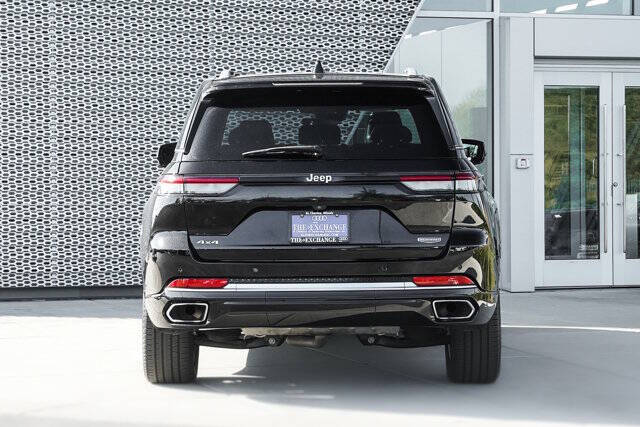 2023 Jeep Grand Cherokee Summit