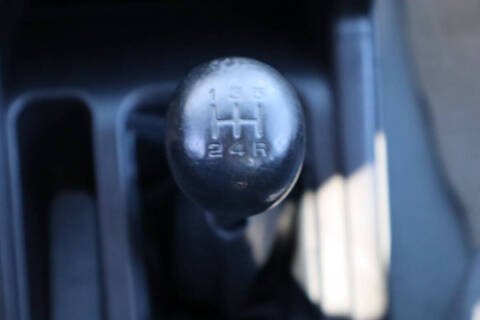 2003 Nissan Frontier Standard