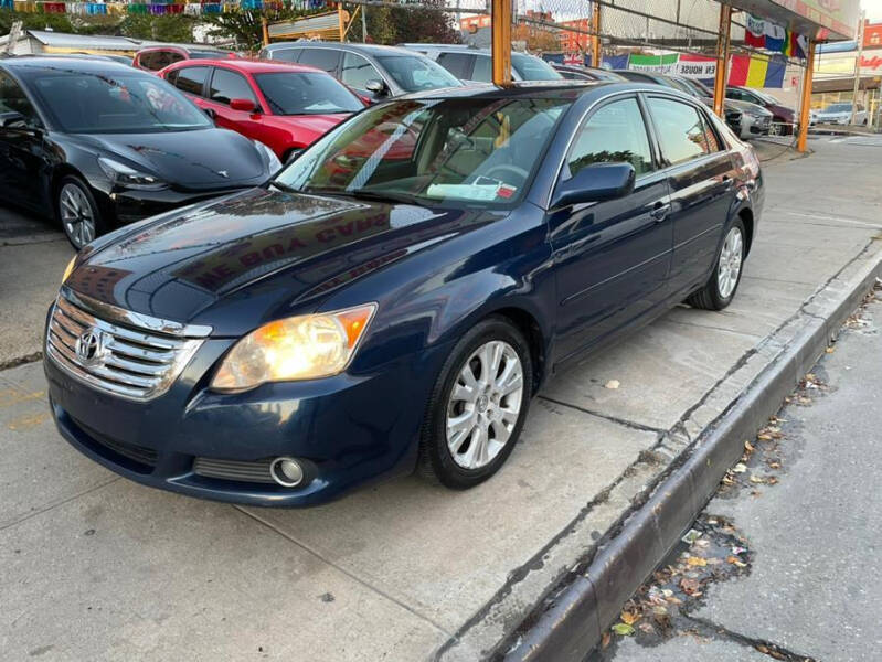 Toyota Avalon 2008 - 2013 – L'annuel de l'automobile