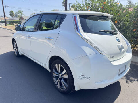 2015 Nissan LEAF SL