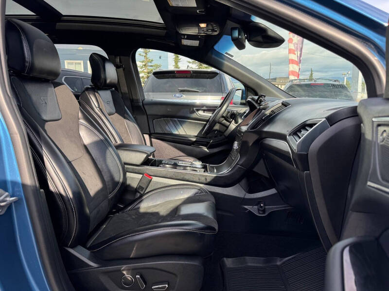 2019 Ford Edge ST