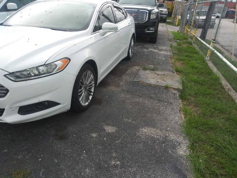 2014 Ford Fusion for sale at Citizen Auto Finance in Houston TX