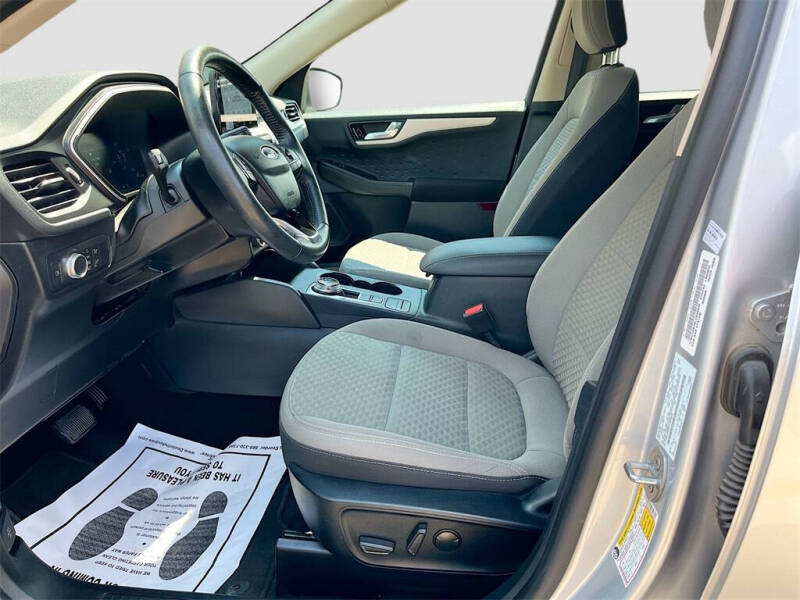 2020 Ford Escape Hybrid SE Sport