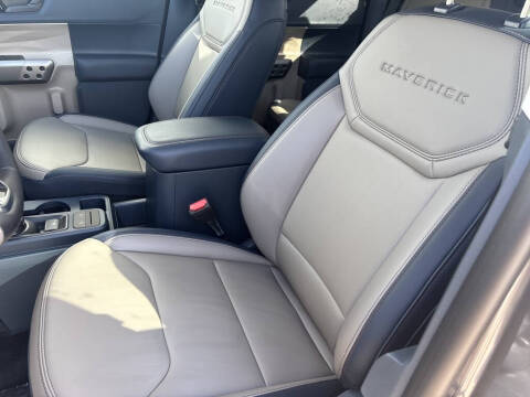 2025 Ford Maverick Lariat