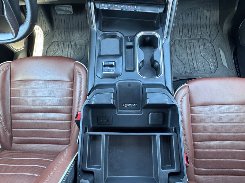 2024 GMC Sierra 3500HD Denali Ultimate