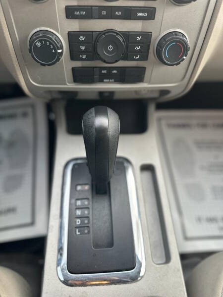 2011 Ford Escape XLT
