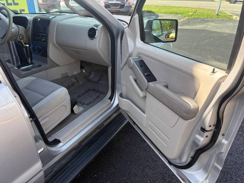 2007 Ford Explorer XLT