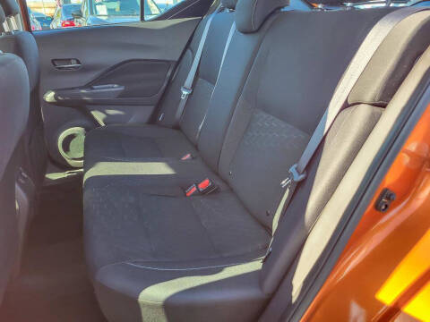 2023 Nissan Kicks SV