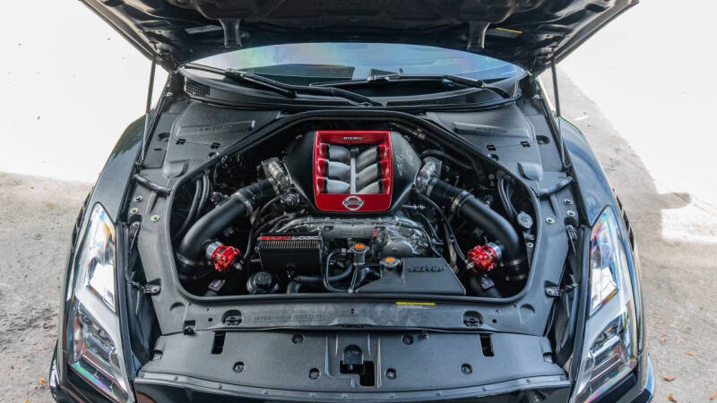 2017 Nissan GT-R NISMO