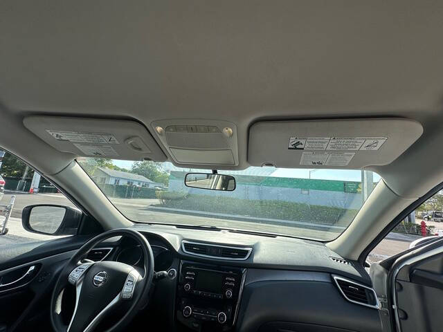 2015 Nissan Rogue SV