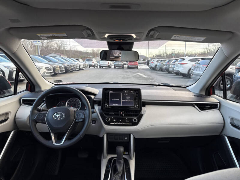 2022 Toyota Corolla Cross LE