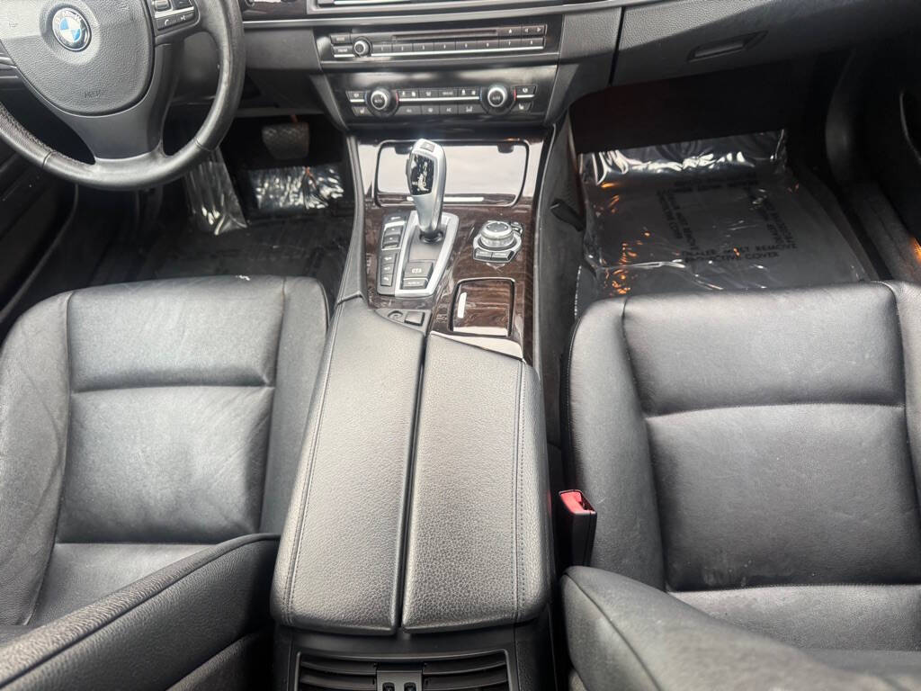 2013 BMW 5 Series for sale at Car ConneXion Inc in Knoxville, TN