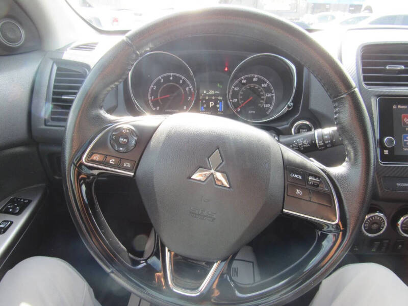 2019 Mitsubishi Outlander Sport SE