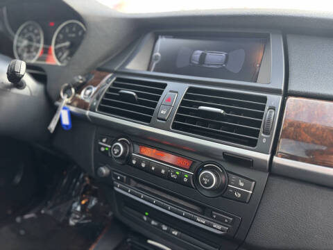 2010 BMW X5 xDrive30i