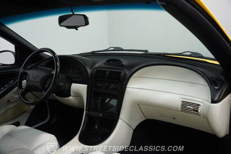 1995 Ford Mustang GT