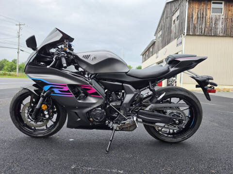 2024 Yamaha YZF R7