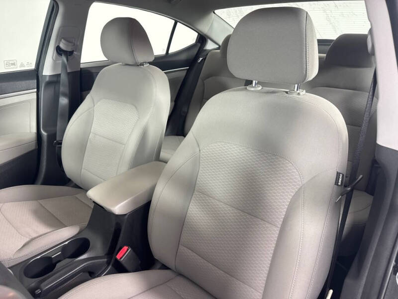 2019 Hyundai Elantra