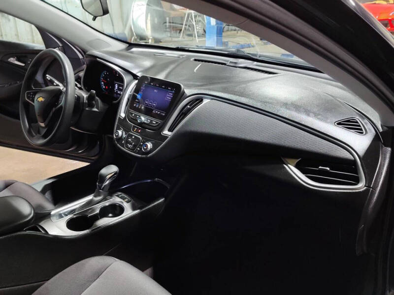 2022 Chevrolet Malibu LS Fleet