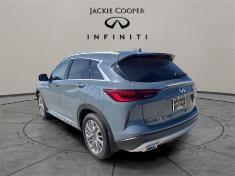 2025 Infiniti QX50 Luxe