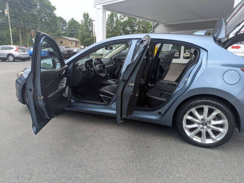 2015 Mazda MAZDA3 s Touring
