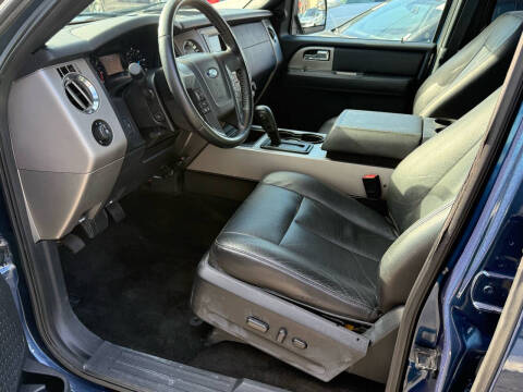 2017 Ford Expedition XLT