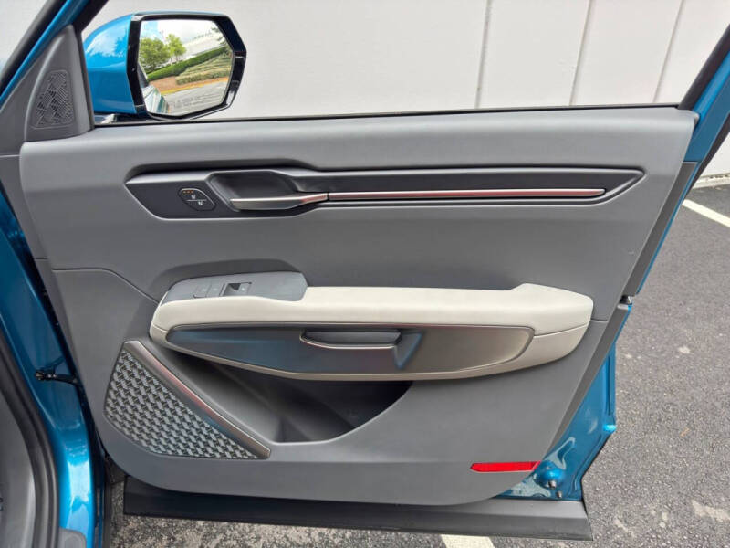2025 Kia EV9 Wind