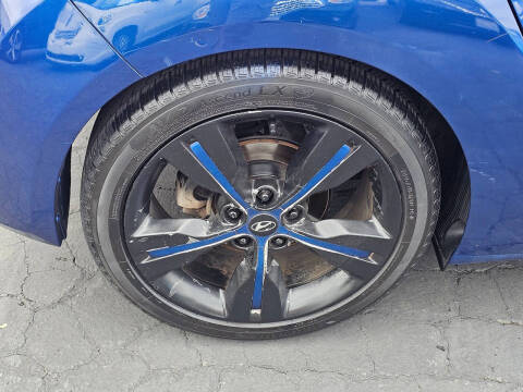 2017 Hyundai Veloster Value Edition