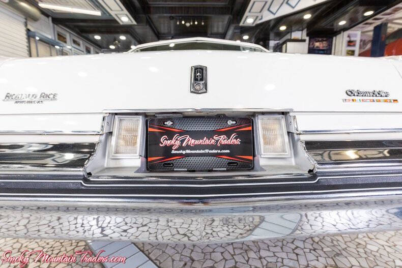 1977 Oldsmobile Cutlass