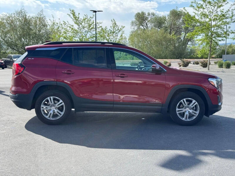 2020 GMC Terrain SLE