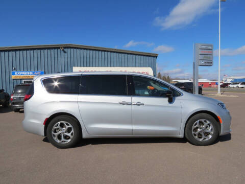 2024 Chrysler Pacifica