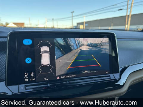 2024 Volkswagen Atlas Cross Sport SEL 4Motion