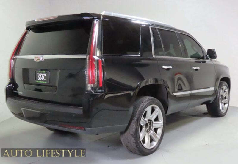 2017 Cadillac Escalade Luxury