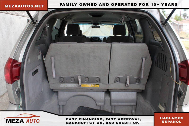 2004 Toyota Sienna