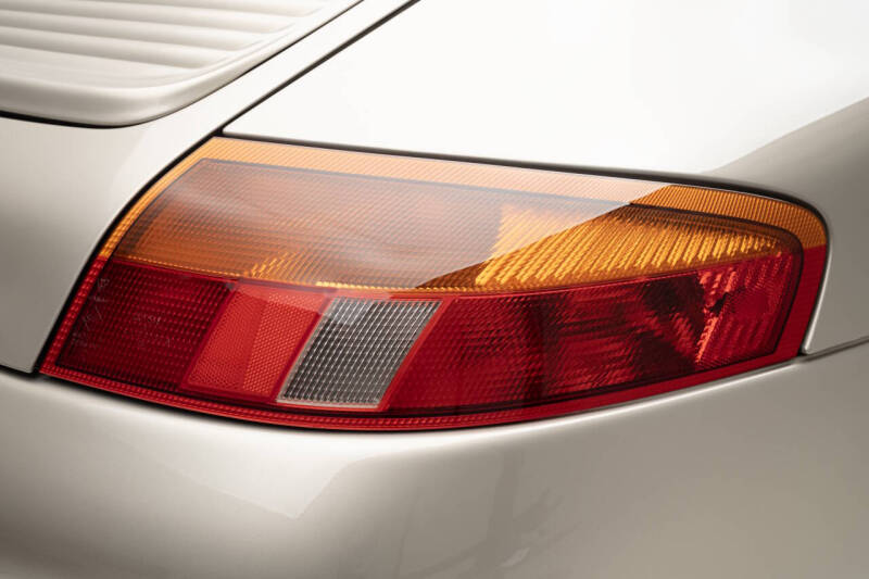 1999 Porsche 911 Carrera