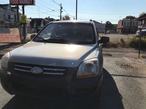 2007 Kia Sportage for sale at Chambers Auto Sales LLC in Trenton NJ