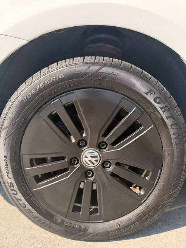 2019 Volkswagen e-Golf SE