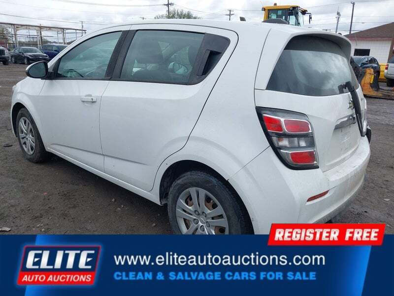 2017 Chevrolet Sonic LT Auto Fleet