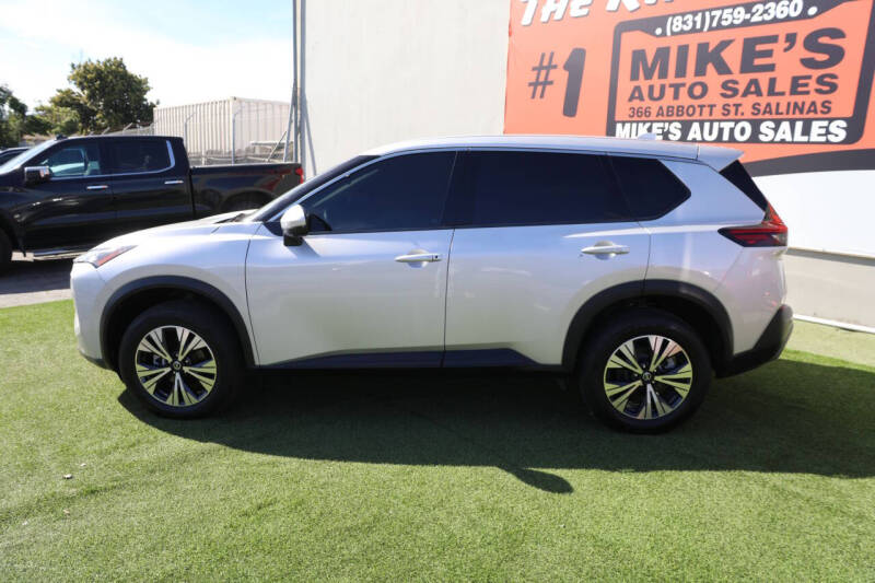 2021 Nissan Rogue SV