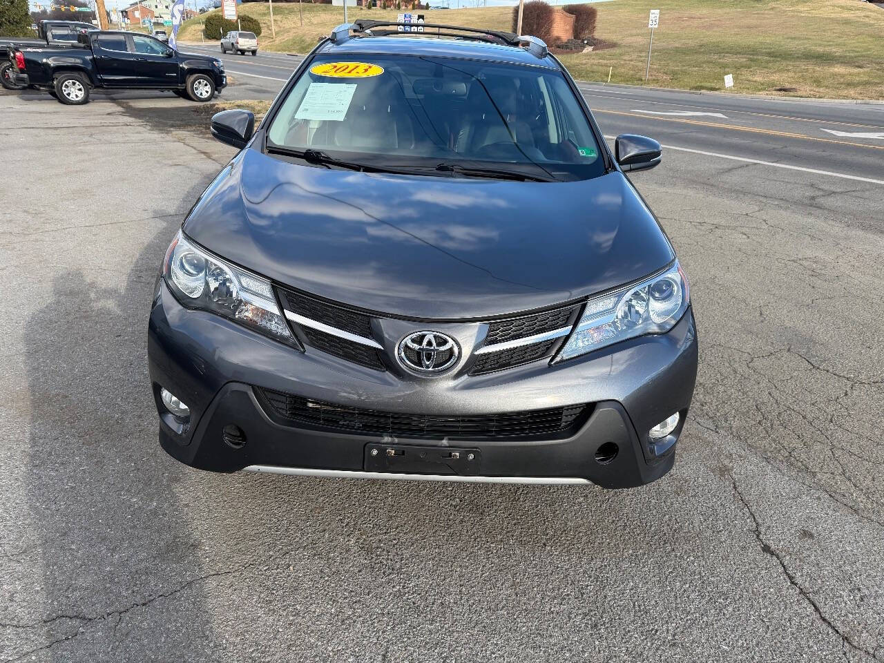 2013 Toyota RAV4 Limited's photo
