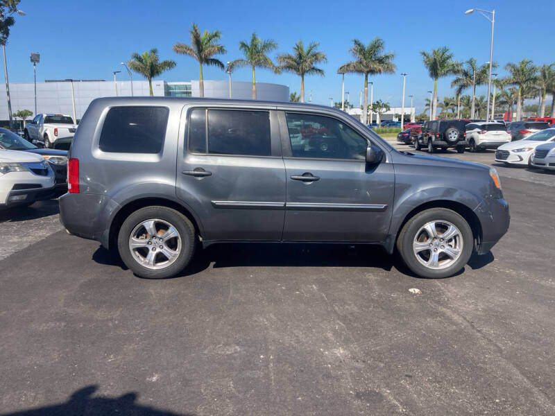 2012 Honda Pilot for sale at CAR-RIGHT AUTO SALES INC in Naples FL